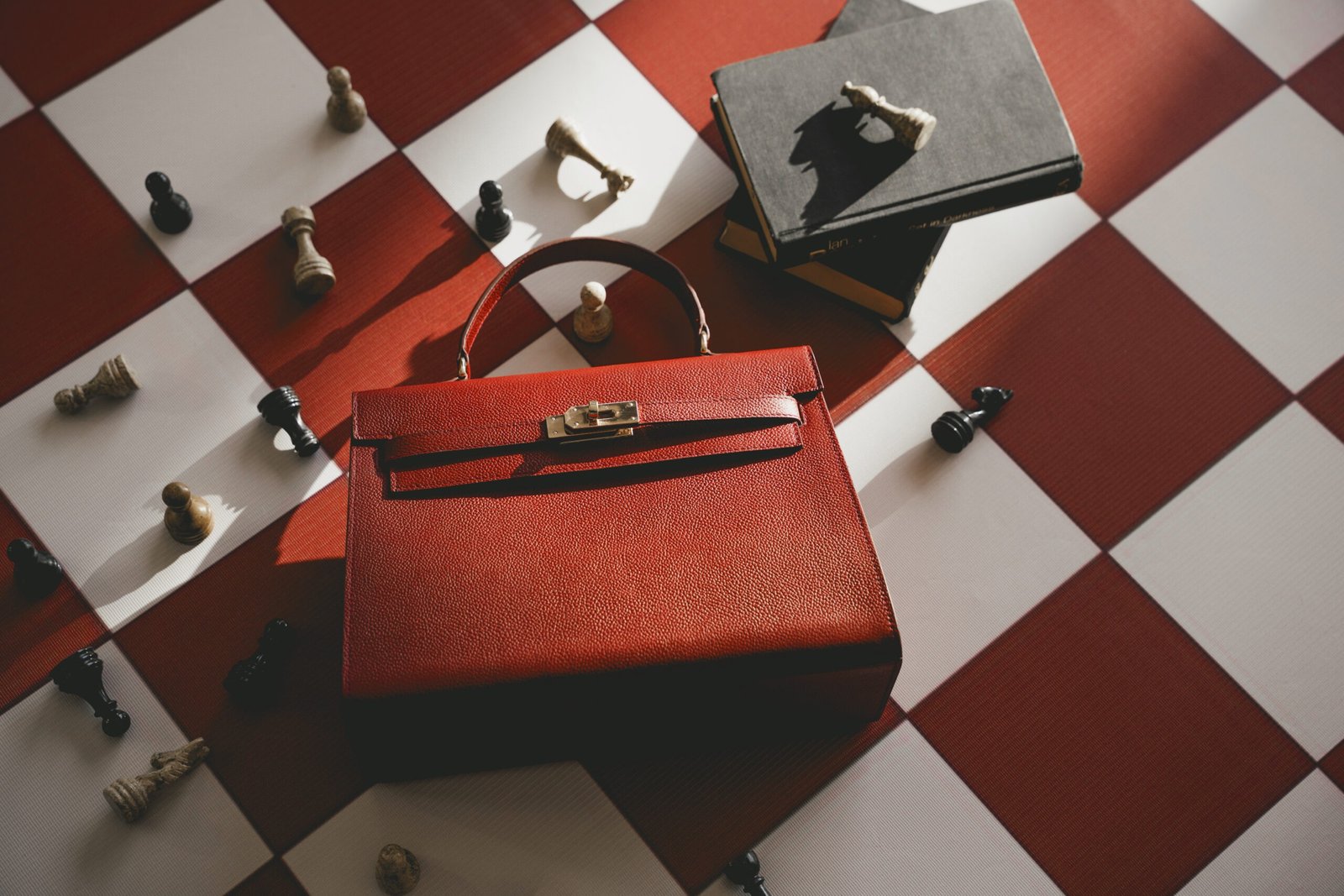 custom leather bag Pakistan