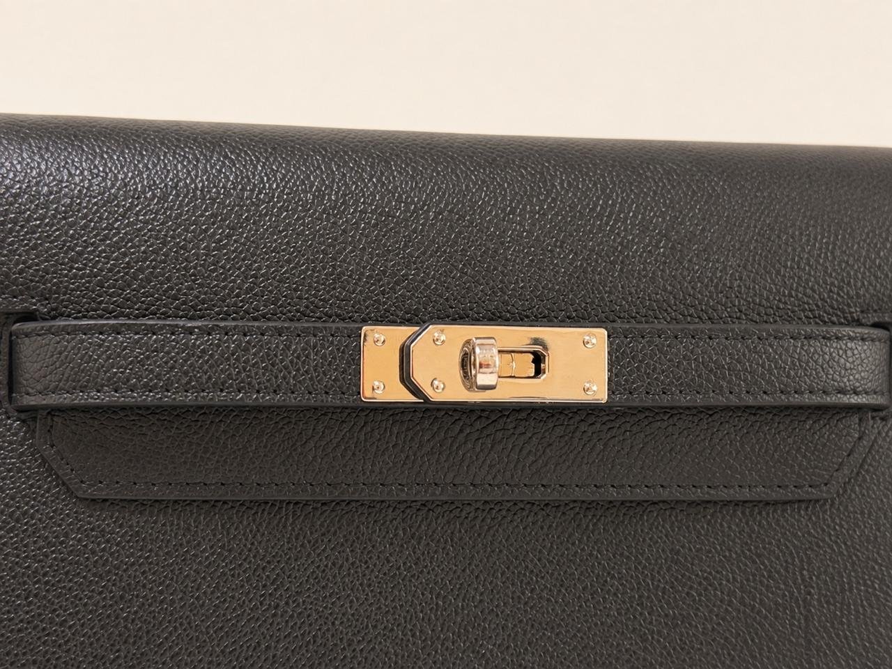 Élan leather clutch 8 Élan leather clutch 8